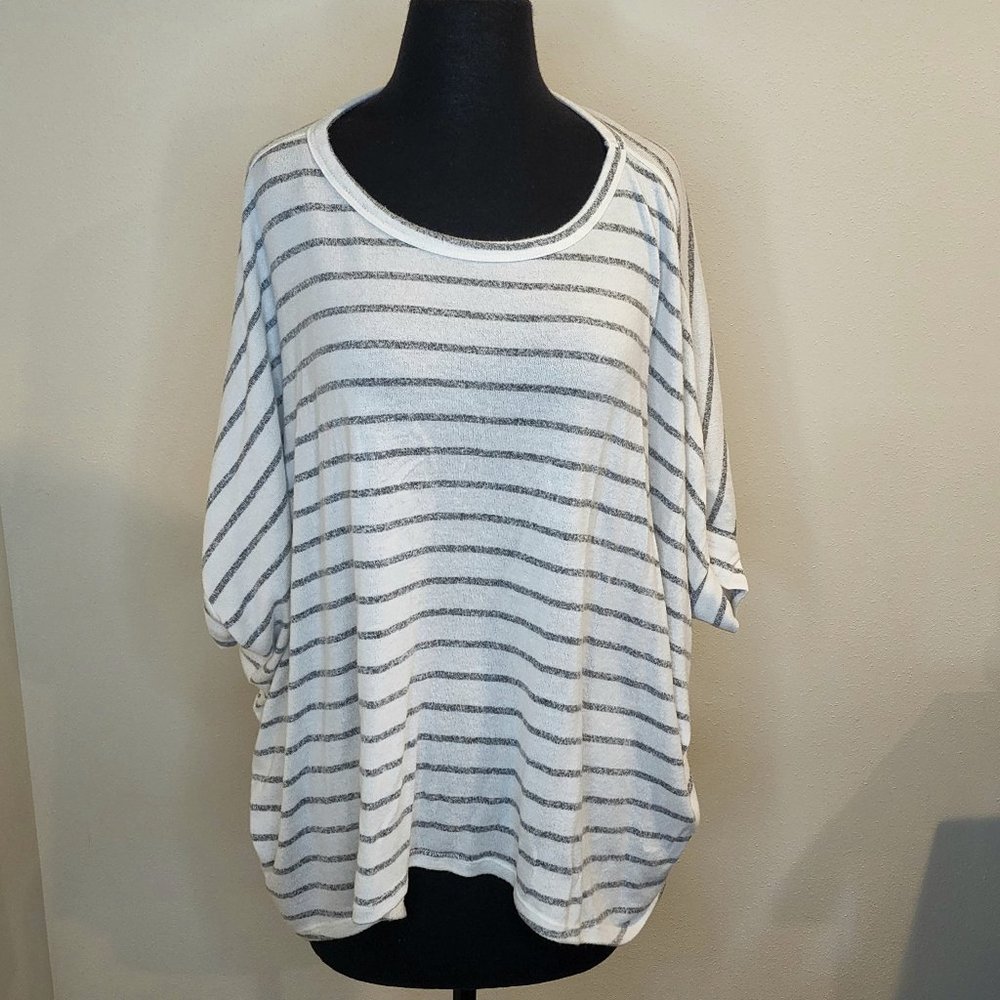 Andree by Unit Striped Dolman Oversized Sweater Size Small